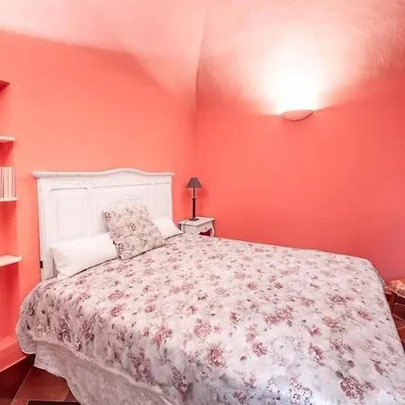 Centro, Ampia Casa Stile Kinfolk Con Parcheggio شقة