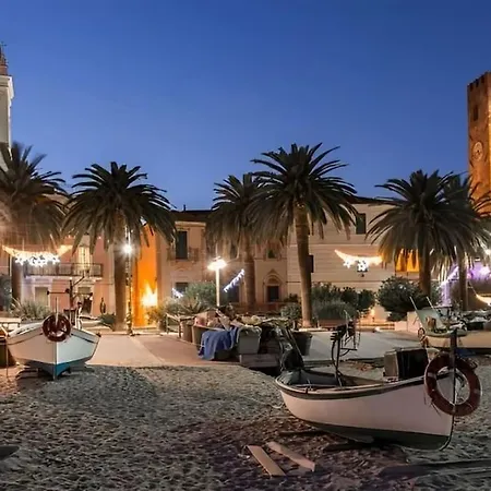 Centro, Ampia Casa Stile Kinfolk Con Parcheggio شقة