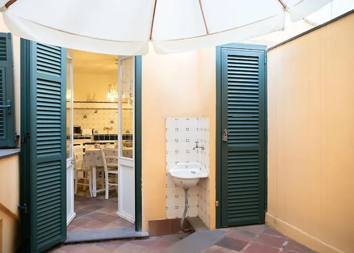 Centro, Ampia Casa Stile Kinfolk Con Parcheggio Noli